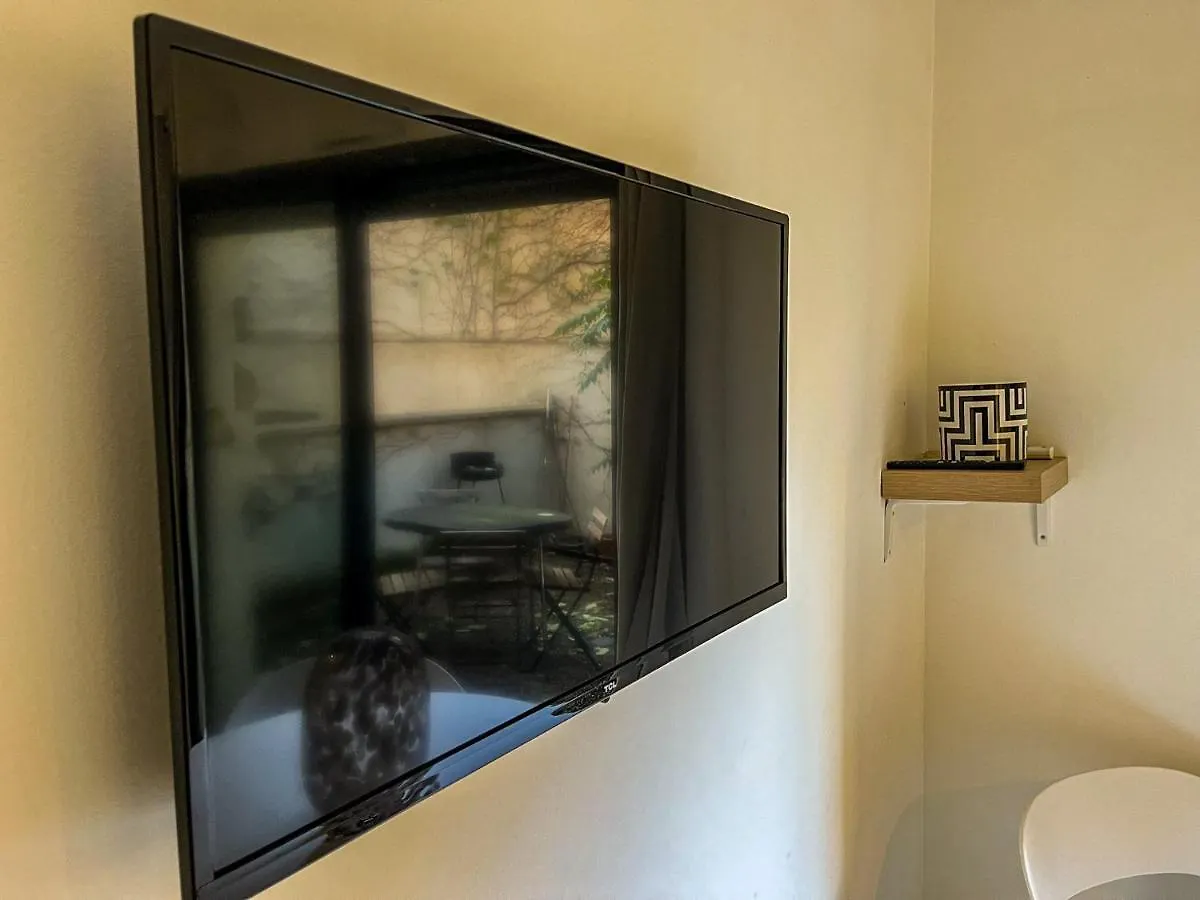 Suite Cumba Villeurbanne Apartment